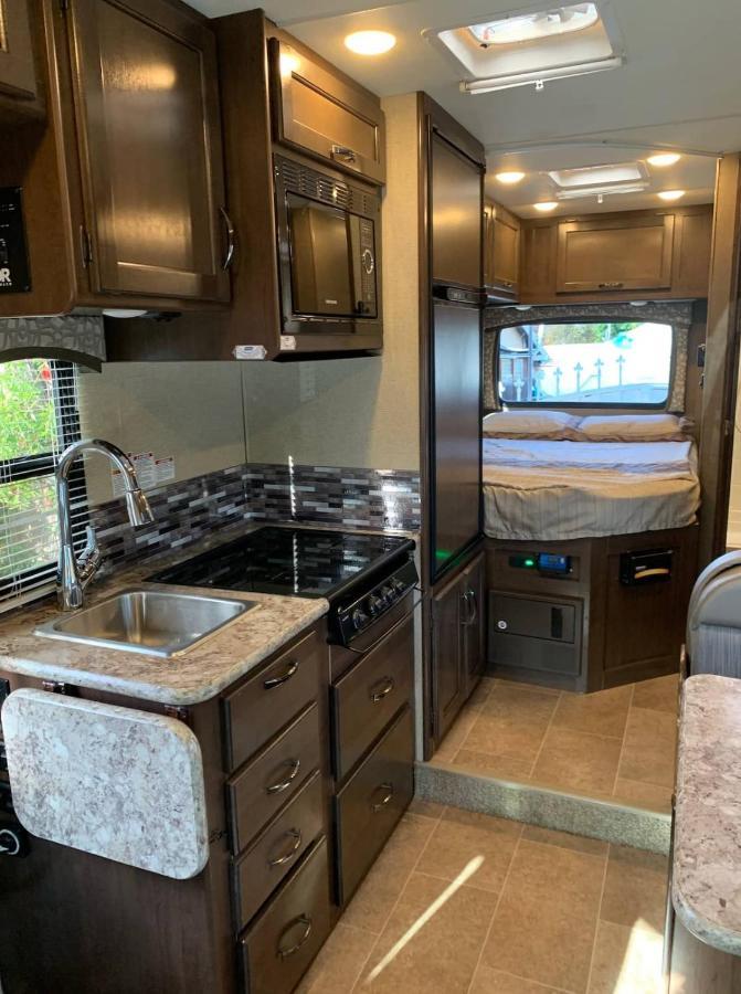 Aj-Xl Rv Rental Лос-Анджелес Экстерьер фото